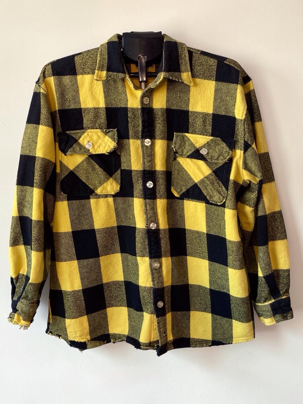 Rothco Men’s XL Yellow Black Buffalo Plaid Heavyweight Distressed Flannel